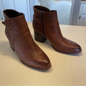 Isola Chestnut Ankle Booties